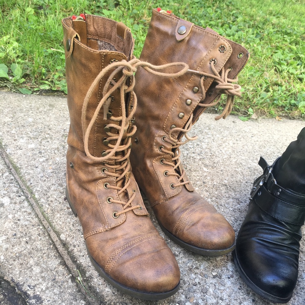 American Outfitters Boots Size:9